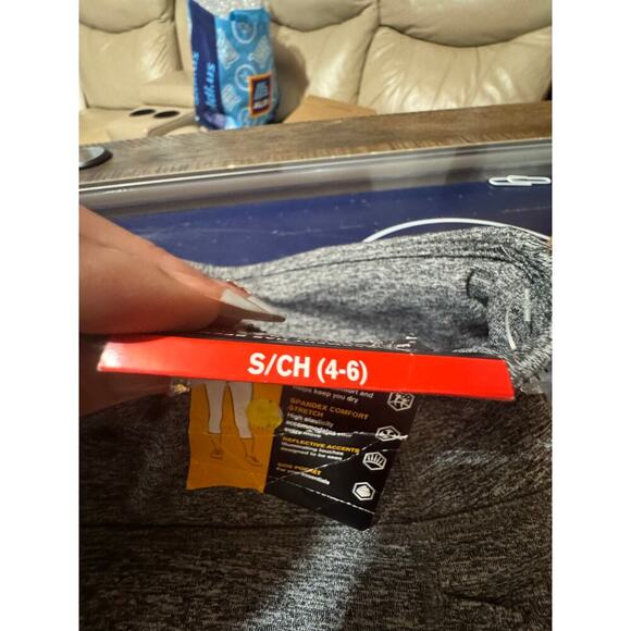 5/$25 NWT High Waist Capri Pants Size Small - Picture 3 of 3